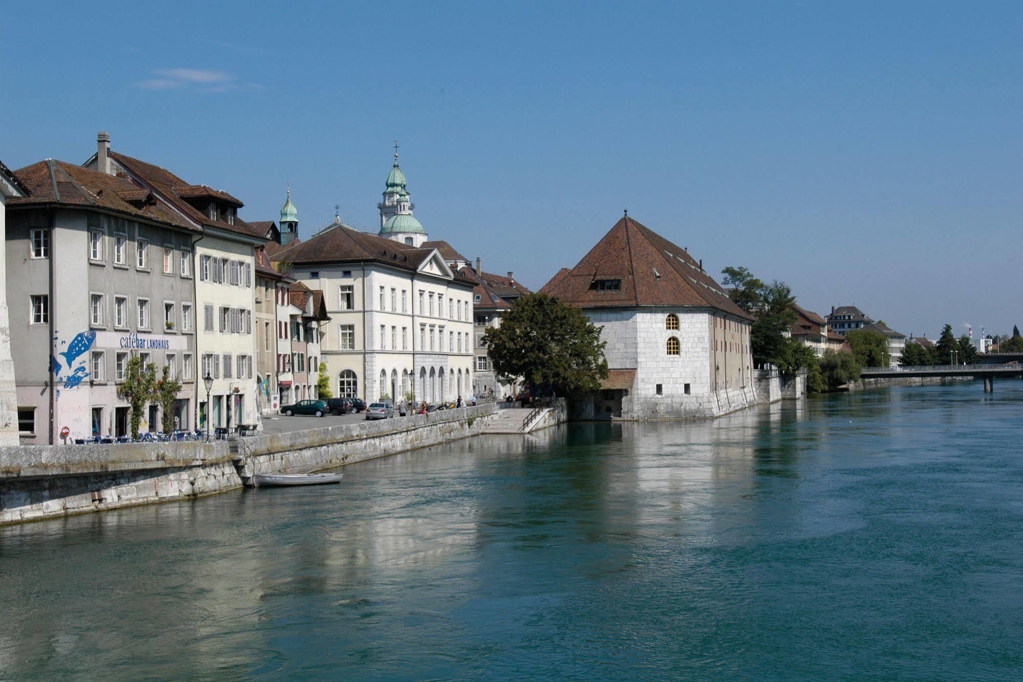 Solothurn Youth Hostel Luaran gambar